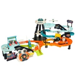 Kosmiczny tor samochodowy wielopoziomowy kierownica